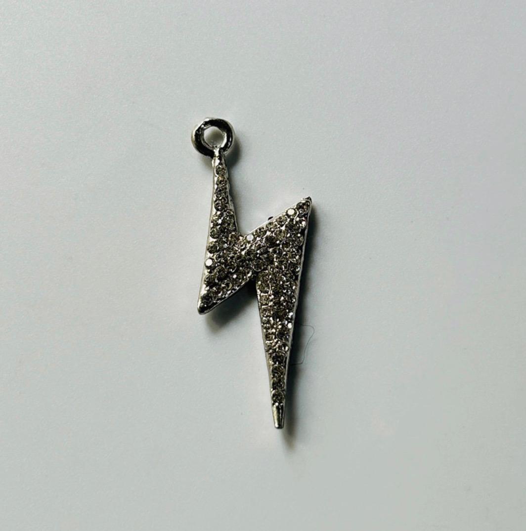 WHITE LIGHTNING ICED OUT